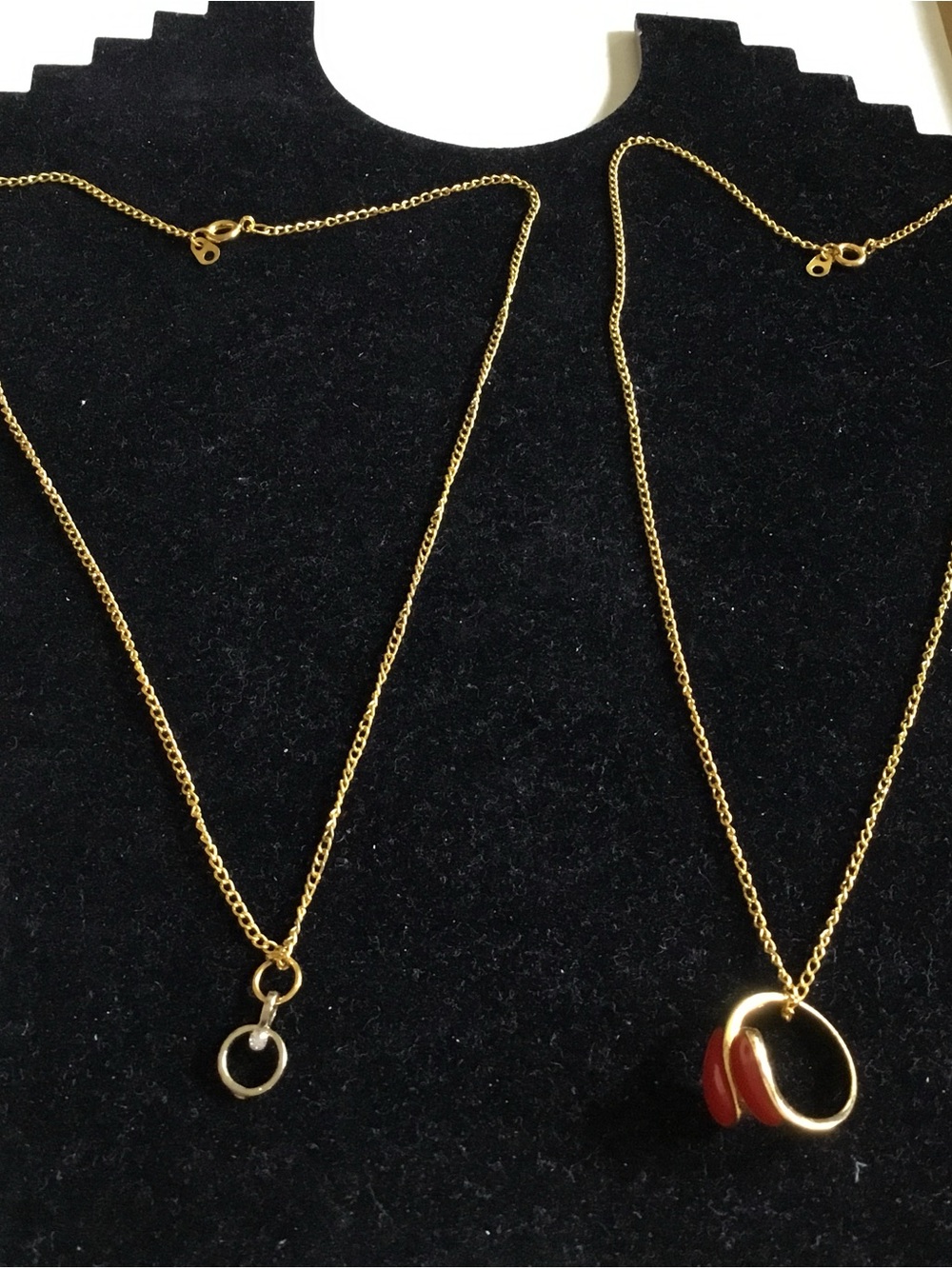 2 Pcs Gold-Tone Necklaces with Red Accent Charm & Circle- Pendant Necklace